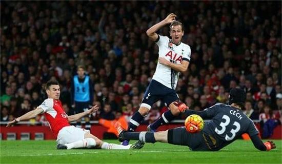 费尔南德斯 费尔南德斯